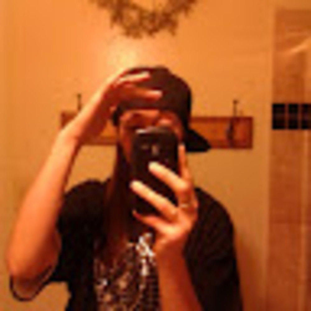 Meet your Posher, Christina